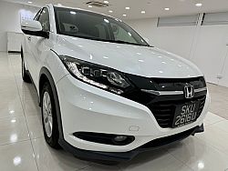 Honda Vezel 1.5X Auto 2015 White Pushstart Revcam